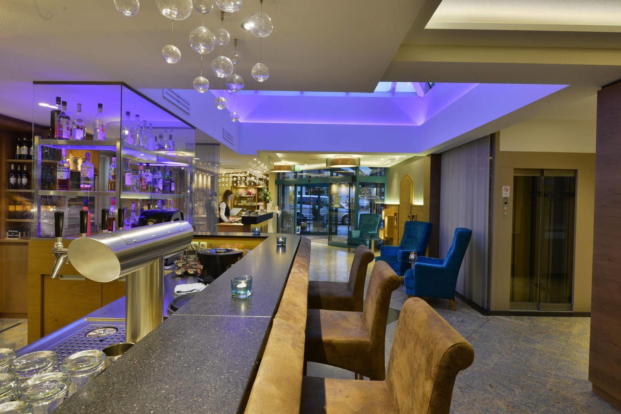 Boutique Hotel Erb Muenchen Parsdorf Vaterstetten Exterior foto